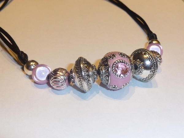 Collier pink Himalaya